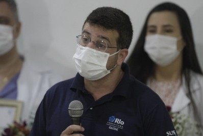 Secretário de Saúde projeta fim das máscaras no Rio: 'Daqui a 10 ou 15 dias' 