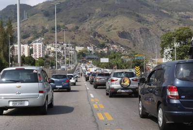 Lamsa realiza campanha de conscientização sobre o uso das pistas automáticas na Linha Amarela