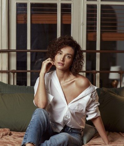 Débora Nascimento - Julia Rodrigues/NETFLIX