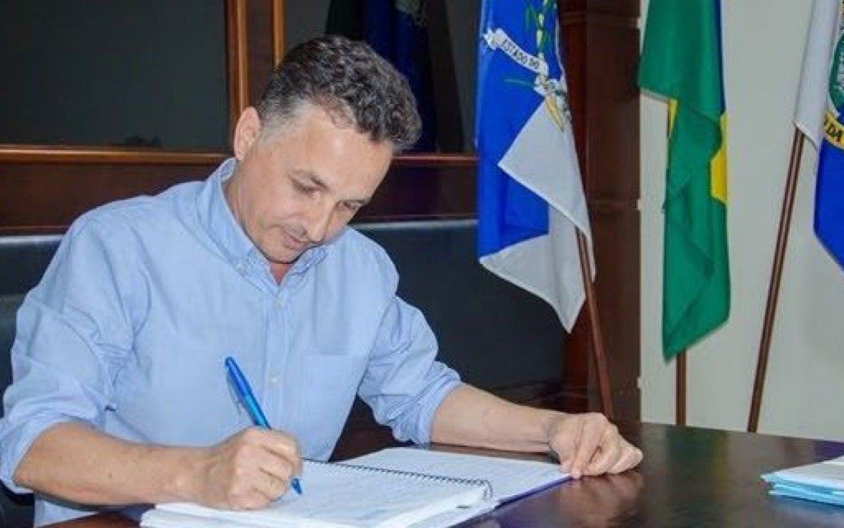 Ex-prefeito de S&atilde;o Pedro da Aldeia, Claudio Chumbinho (PDT), deve ser beneficiado pela nova legisla&ccedil;&atilde;o
