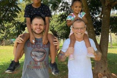 Contarato é homenageado na web após discurso contra a homofobia na CPI da Covid