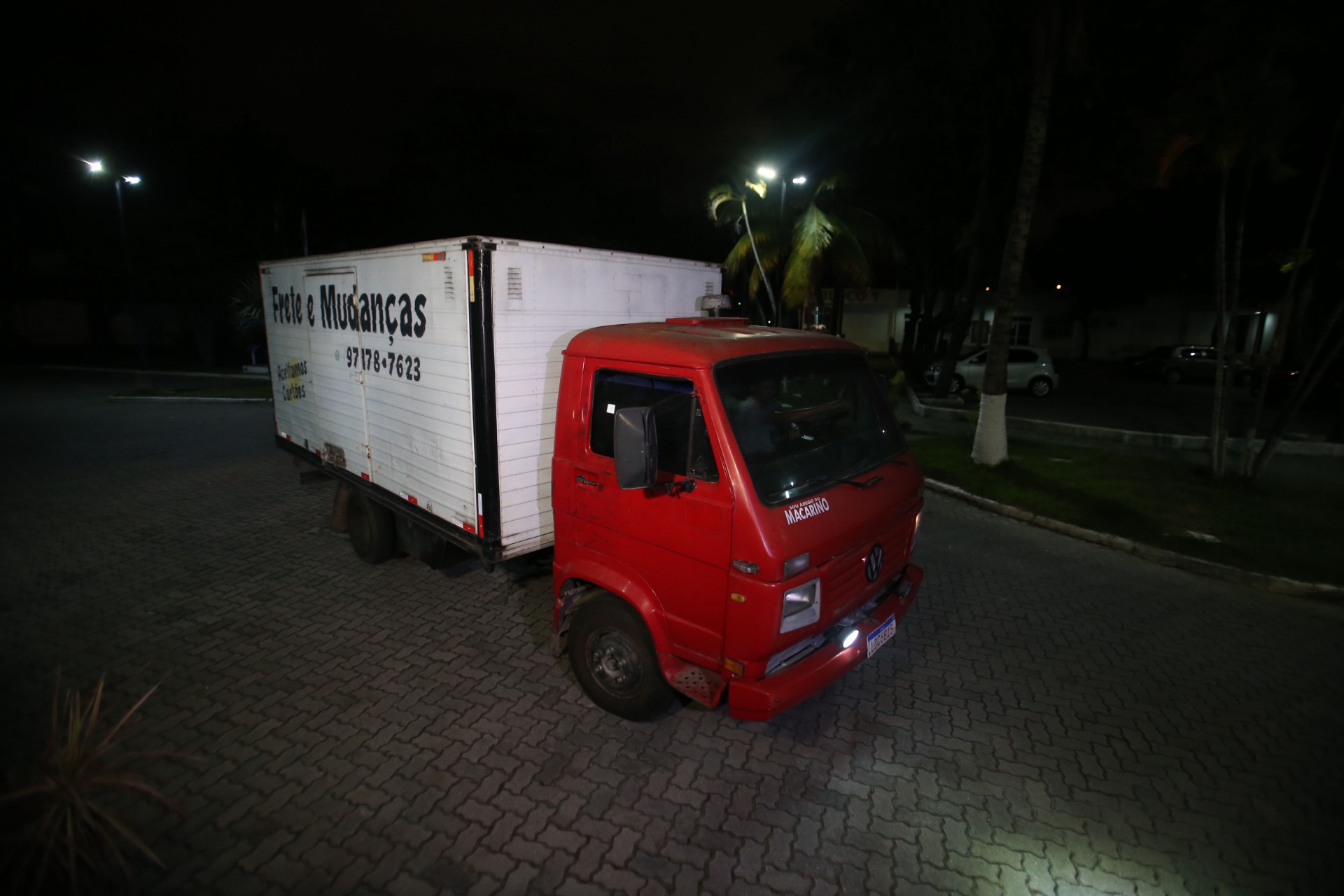 Criminosos escondiam coca&iacute;na dentro de mangas para enviar &agrave; Europa - Cl&eacute;ber Mendes