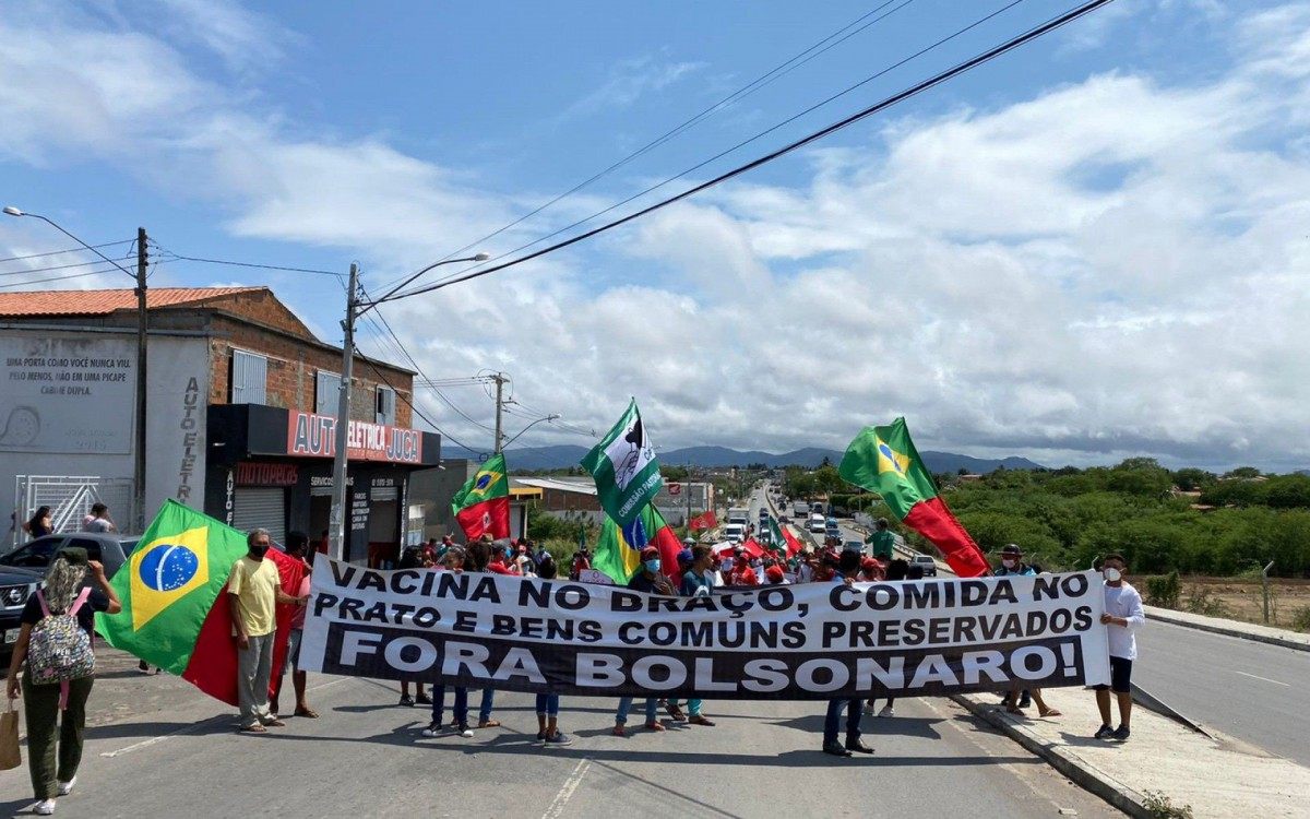 Atos contra o governo de Jair Bolsonaro, que ocorre em todo o pa&iacute;s.