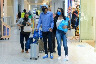 Noiva de Lucas Penteado pede o fim dos ataques na web