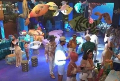 'O bispo hoje está satisfeitíssimo, não tem álcool', dispara Sthe Matos 