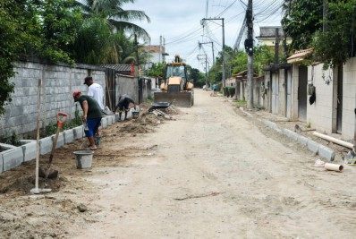 Obras de infraestrutura avançam na Rua Vitória, no bairro da Piedade
