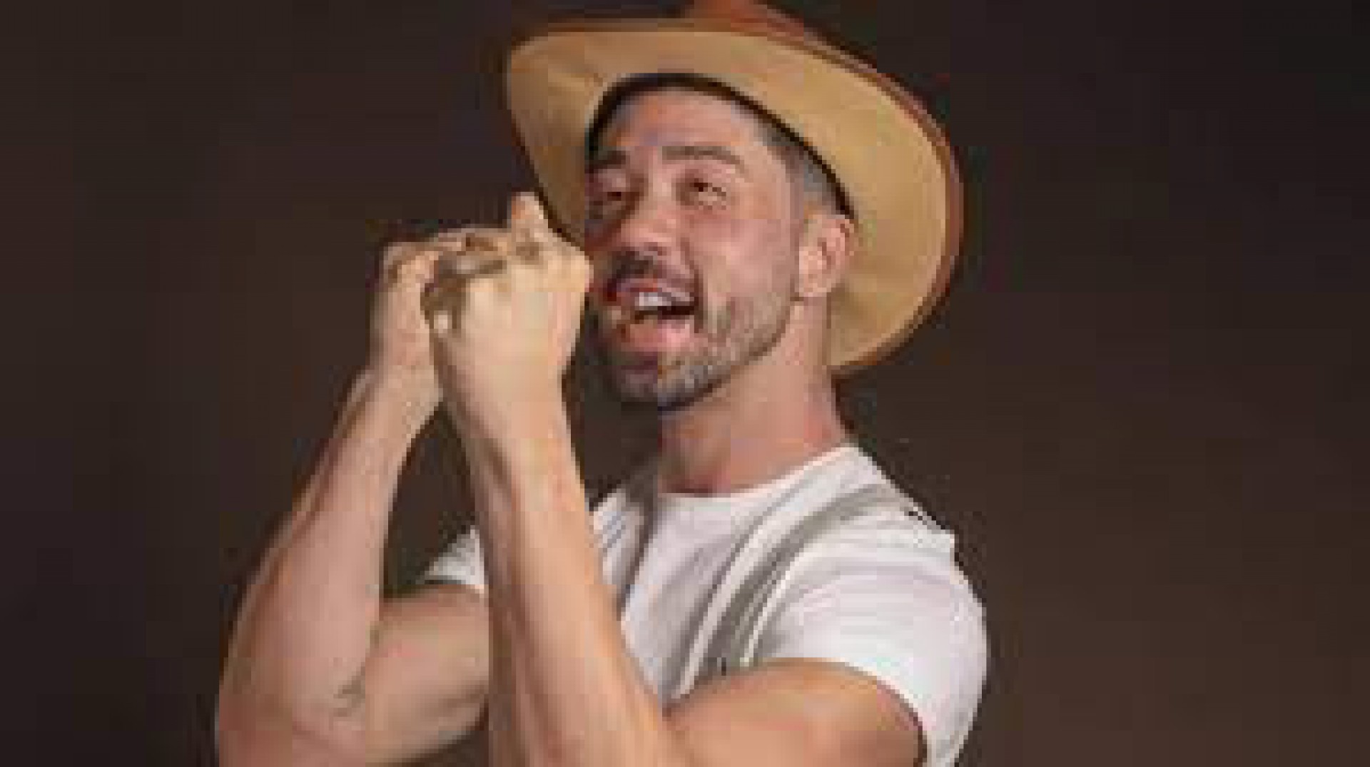 Os peões conversam sobre 'tumultuar' em A Fazenda  - Reprodução