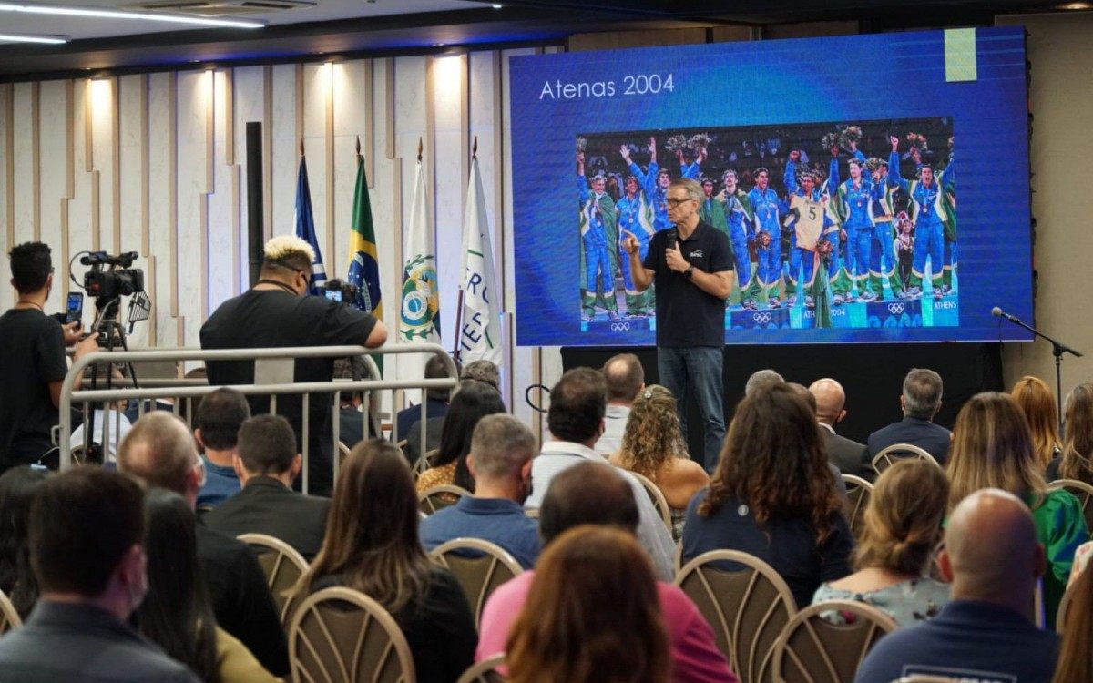 O Fórum fomentou oportunidades de consolidação dos destinos brasileiros no pós-pandemia. Bernardinho foi um dos palestrantes