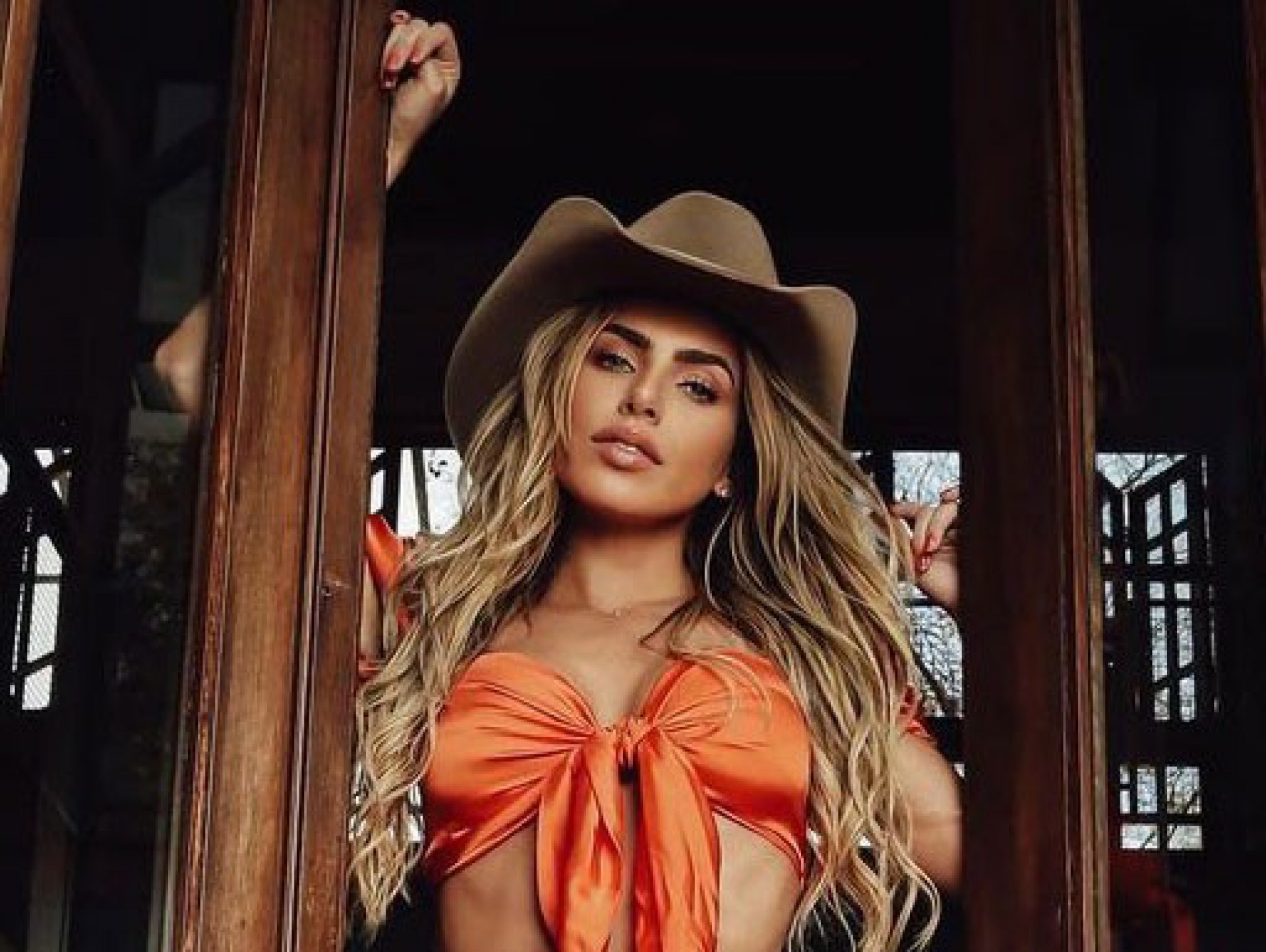 Os peões conversam sobre 'tumultuar' em A Fazenda  - Reprodução