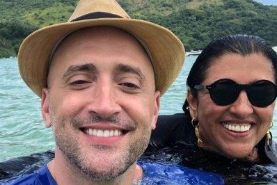Em Portugal, Regina Casé lamenta cinco meses sem Paulo Gustavo: 'Ainda não acredito'