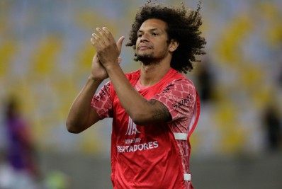 Willian Arão sofre nova derrota judicial e dívida com o Botafogo seria superior a R$ 5,5 milhões