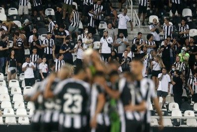 Comentarista do Grupo Globo critica desempenho do Botafogo e dispara: 'A queda de rendimento preocupa'