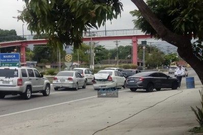 Acidente em Itabepa gera congestionamento