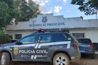 Polícia prende homem que tentou agredir a mãe por pedir que ele tomasse vacina da Covid