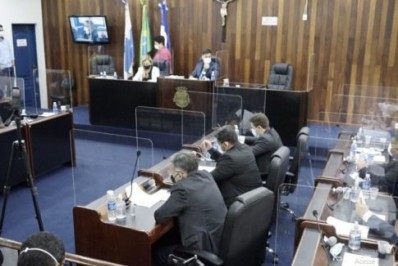 Câmara de Cabo Frio inicia aprovações de mudanças na lei para impedir concessão do Sebastião Lan