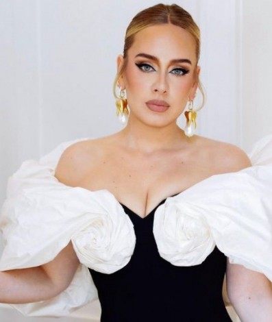 Adele anuncia data de lançamento de novo single: 15 de outubro - Reprodução Internet