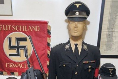 Neonazista preso por tentativa de estupro importunou pelo menos três menores em condomínio