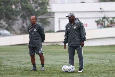Marcão projeta duelo do Fluminense contra Fortaleza e destaca apoio da torcida: 'Que a gente possa jogar junto'