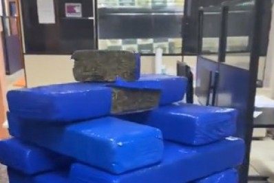 Taxista é preso na Linha Amarela com 10 kg de maconha