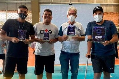 Rafael Aguiar, Presidente da Câmara de Búzios incentiva o esporte e apoia o primeiro torneio de Free Fire