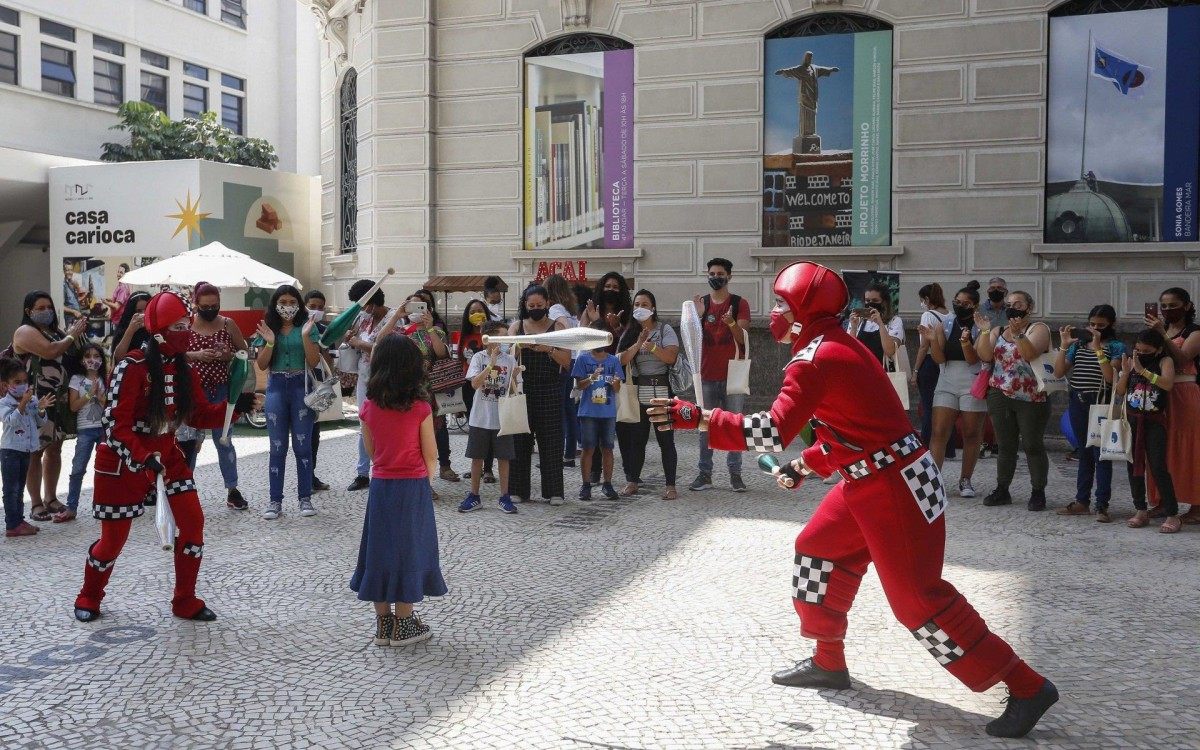 No Museu de Arte do Rio (MAR), debates, palestras e oficinas fizeram parte da programa&ccedil;&atilde;o