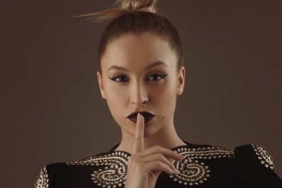 'A verdade só eles sabem', diz Carla Diaz sobre o filme 'A Menina que Matou os Pais' 