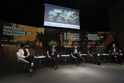 Semana Nacional de Trânsito é marcada por atividades educativas para crianças e adultos no Museu de Arte do Rio