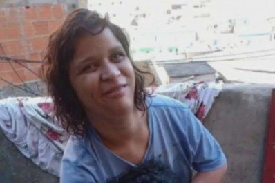 Família de jovem baleada enquanto dormia só soube do ocorrido 4 horas depois