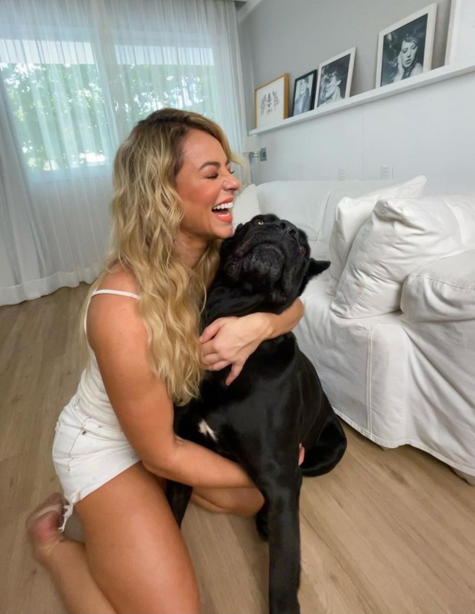 Paolla Oliveira e seu cachorro, Marley - reprodução do instagram