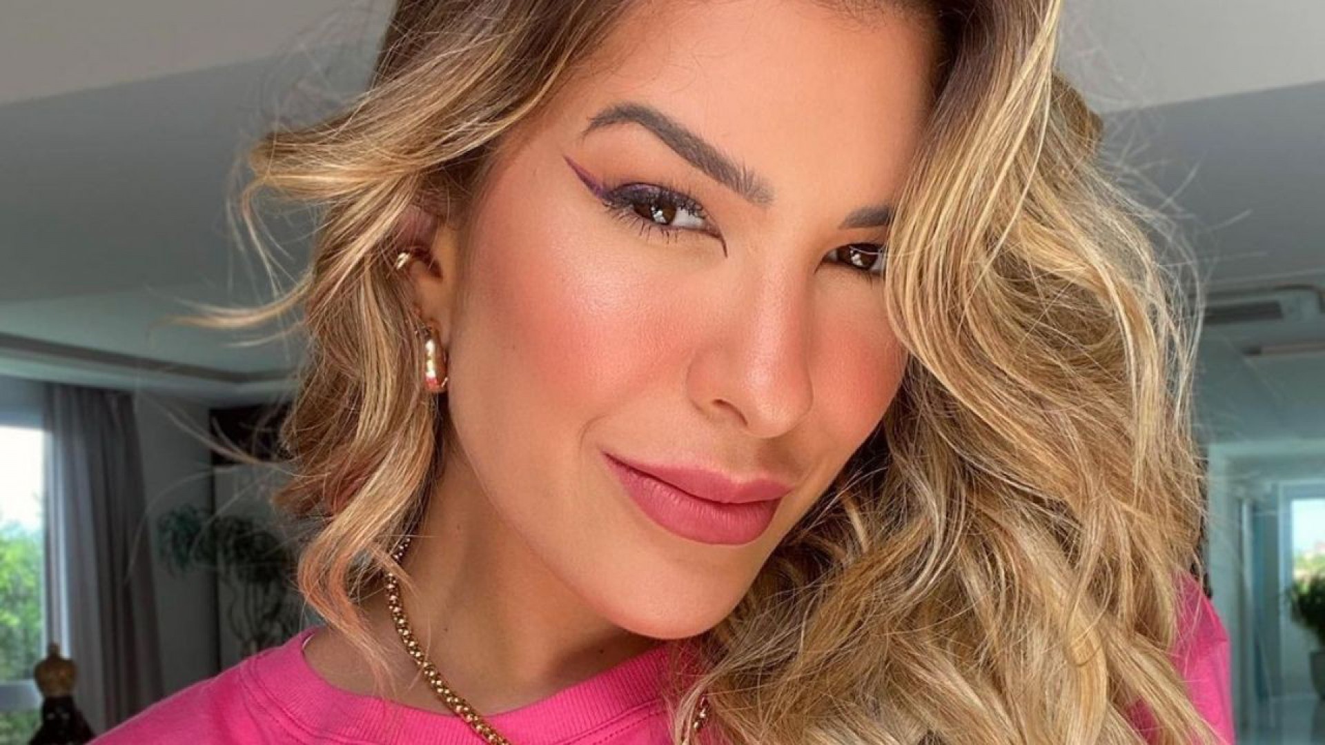 Lorena Improta revela motivo de sumiço da web após nascimento da filha - Reprodução