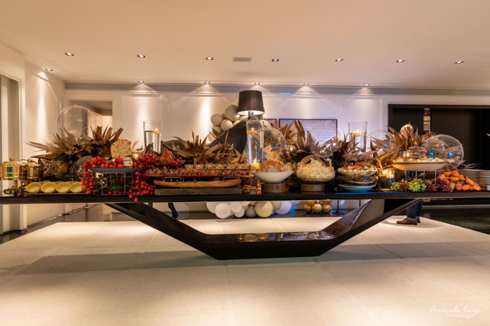 Val Marchiori comemora 47 anos em grande estilo  - FERNANDA TOIGO