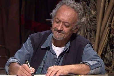 Cartunista Nani morre aos 70 anos vítima da Covid-19