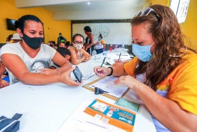 Estação Mulher leva serviços ao bairro Parque Suécia, em Belford Roxo