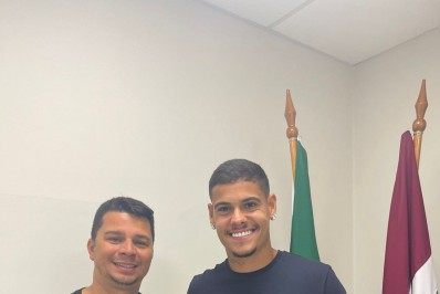 Fluminense renova com zagueiro promessa do sub-20