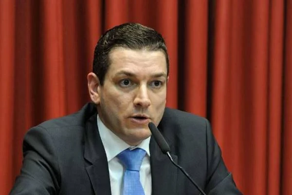 Governo exonera o diretor-geral da Polícia Federal e substituto será nº 2 do Ministério da Justiça