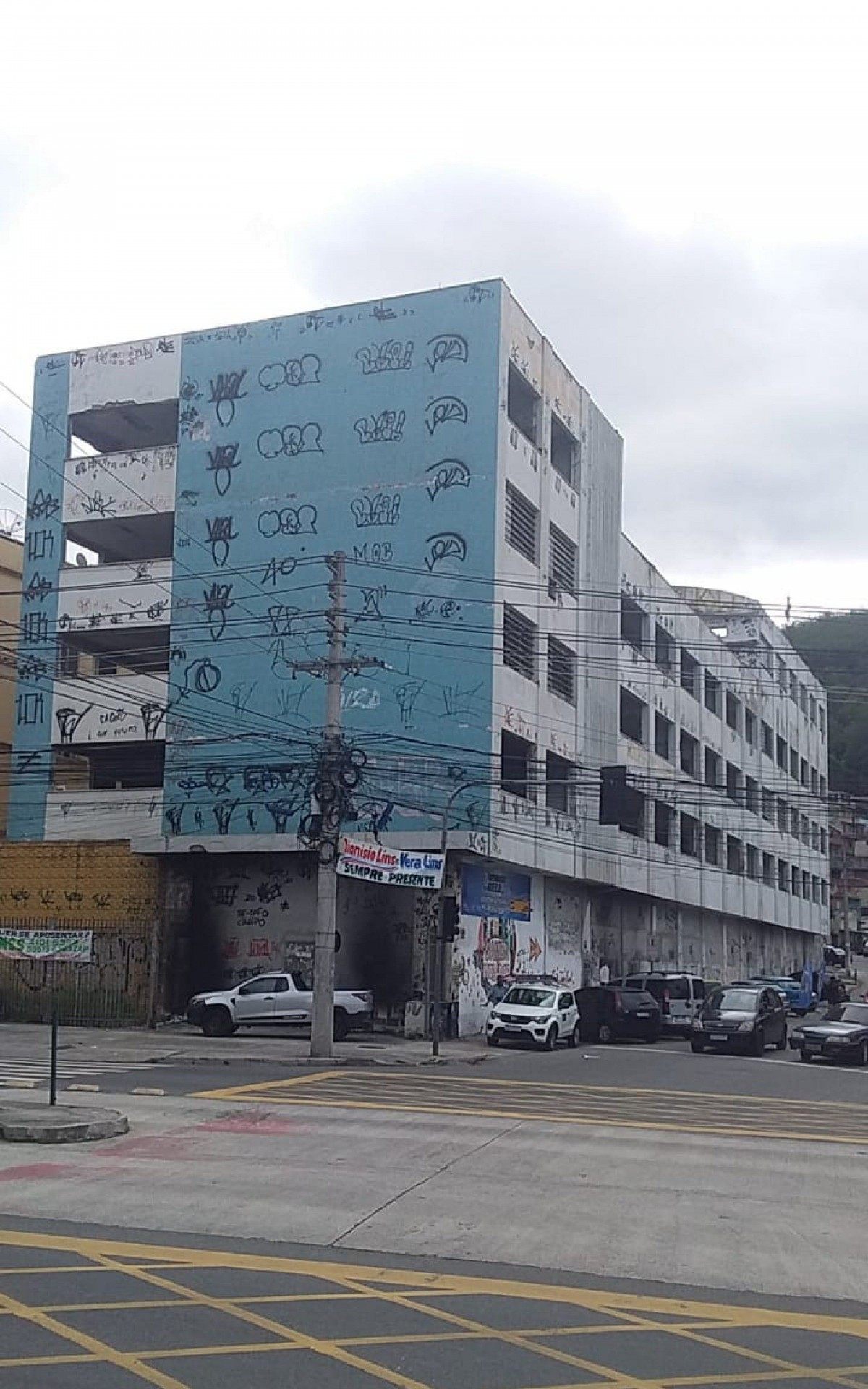 Terreno de pr&eacute;dio abandonado ser&aacute; novo endere&ccedil;o de campus da UERJ