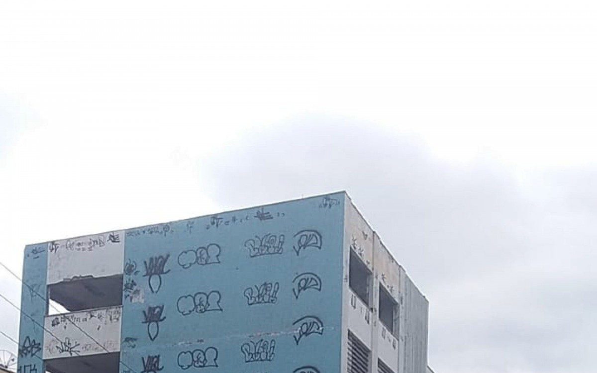 Terreno de pr&eacute;dio abandonado ser&aacute; novo endere&ccedil;o de campus da Uerj