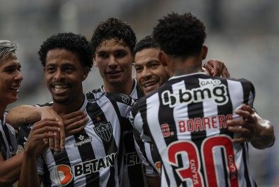 Atlético-MG perde para o Atlético-GO, e a torcida do Flamengo comemora; veja reações