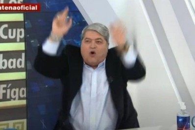 Datena se descontrola com militantes que são contra sua candidatura