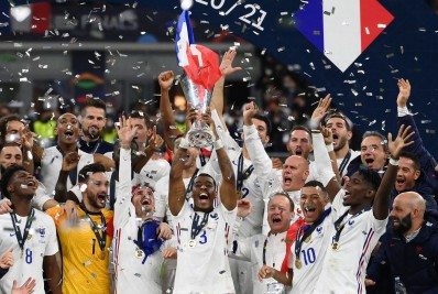 Mbappé desequilibra, França vence a Espanha e é campeã da Liga das Nações