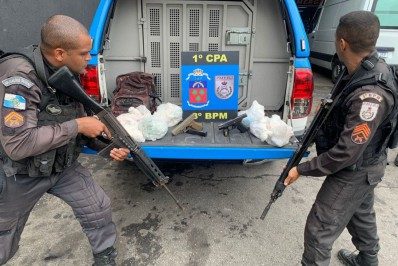 Criminoso fica ferido durante confronto com PMs no Juramentinho