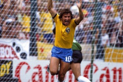 Jornal coloca Zico em lista de craques que nunca venceram a Copa do Mundo