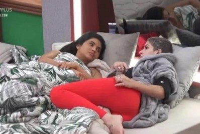 Lary Bottino volta a falar da briga com a ex-BBB Ariadna e Anitta: 'Perdi contratos'