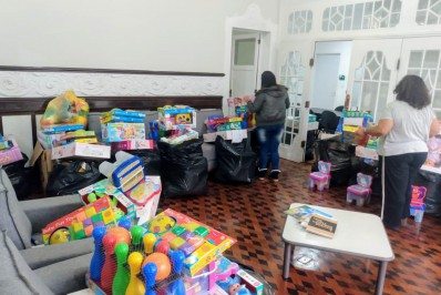 Campanha de arrecadação de brinquedos da Prefeitura atende comunidades por meio dos NUDECs