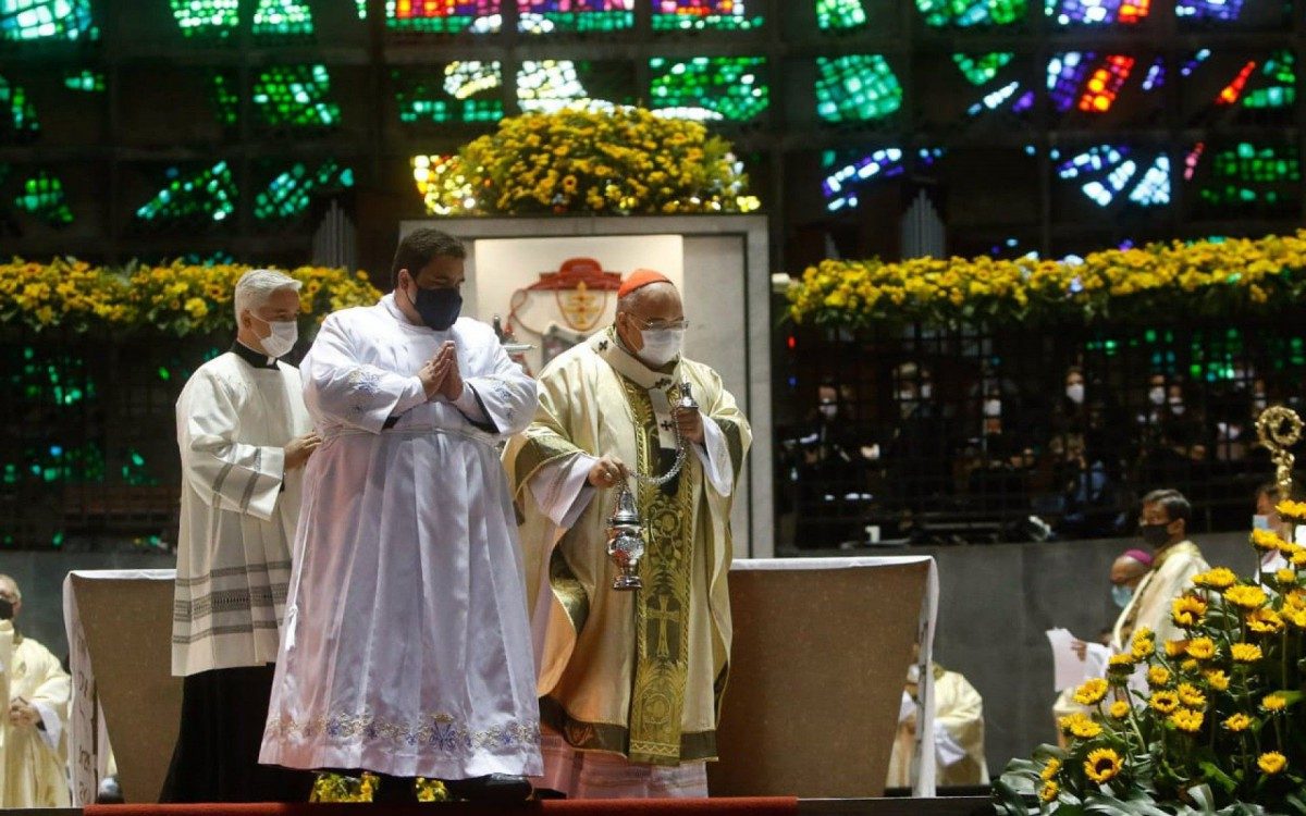 Santa Missa de 90 anos do Cristo Redentor na Catedral Metropolitana