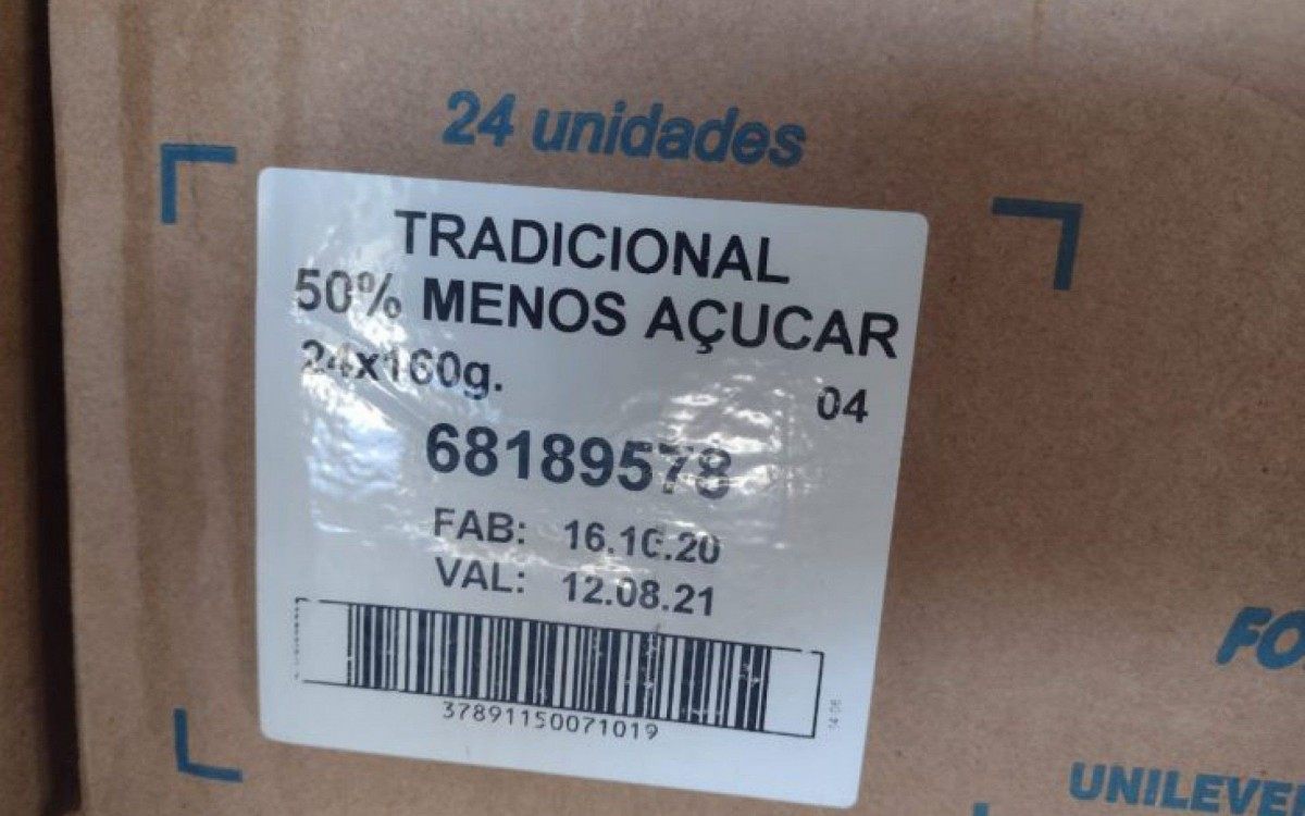 Alimentos vencidos h&aacute; cerca de 2 meses foram apreendidos 