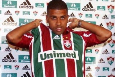 Ex-jogador do Fluminense relembra convite ousado para recepcionista de motel: 'Coloca uma peruca'