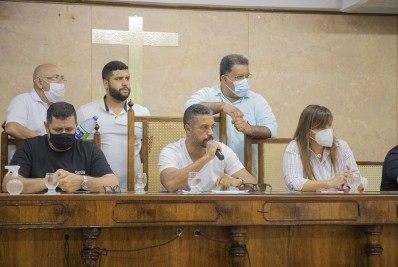 Cláudio Castro vai receber presidente da Câmara de Caxias nesta quinta