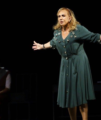 Cenas de 'Ninguém dirá que é tarde demais' - Guga Melgar