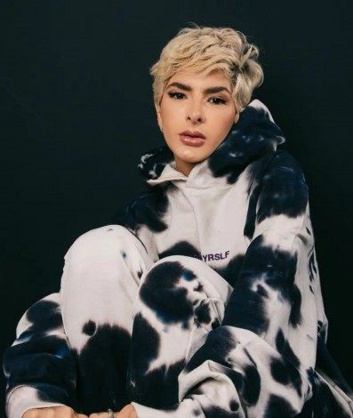 Lary Bottino - Reprodução